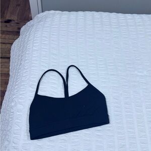 Lululemon Y Bra Nulu Light Support Sports Bra Black